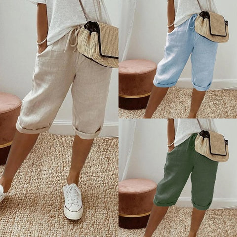 Pantalon femme en coton et lin avec poches et taille élastique – pantacourt longueur mi-mollet.