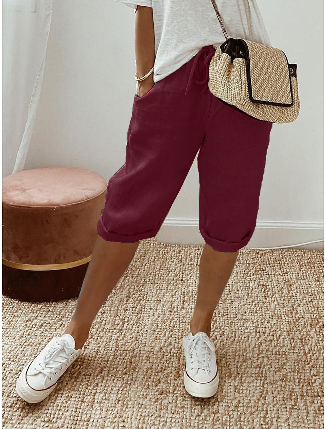 Pantalon femme en coton et lin avec poches et taille élastique – pantacourt longueur mi-mollet.